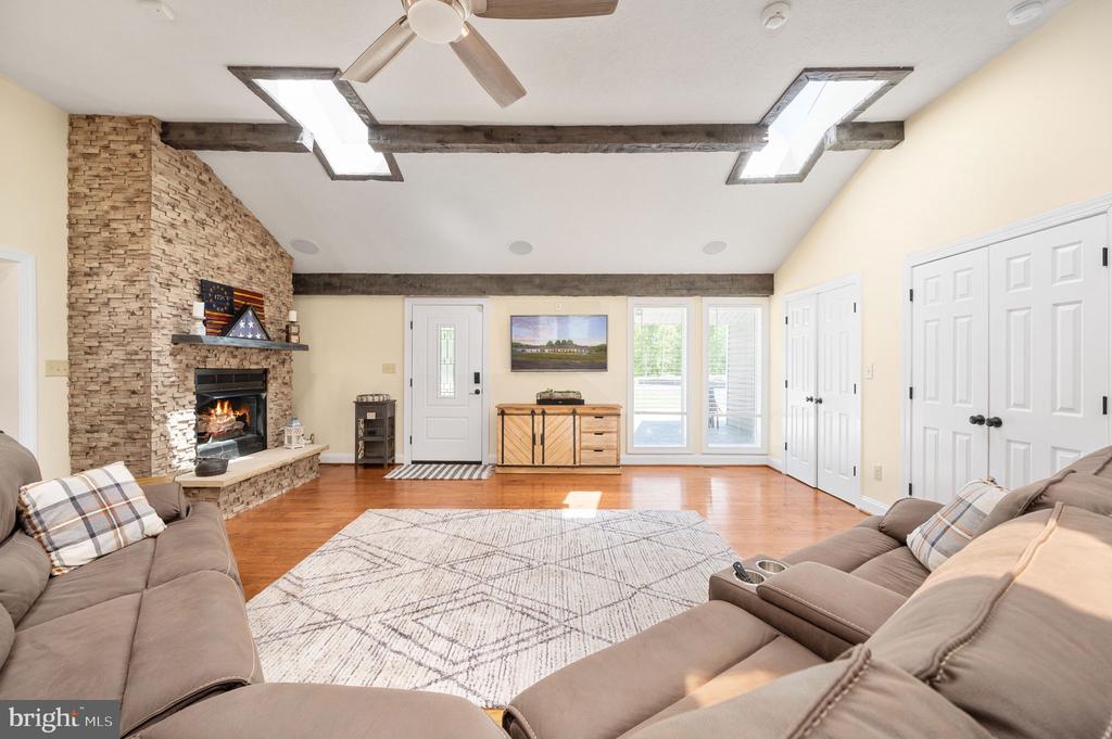 7544 PATRIOT HWY, SPOTSYLVANIA, Virginia 22551, 3 Bedrooms Bedrooms, ,2 BathroomsBathrooms,Residential,7544 PATRIOT HWY,VASP2040058 MLS # VASP2040058