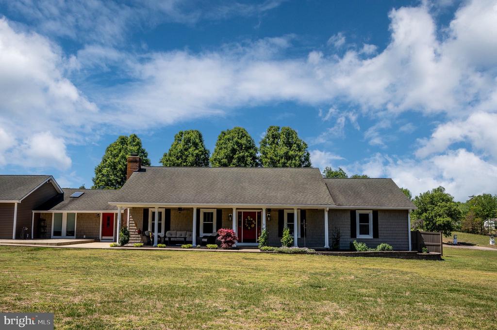 7544 PATRIOT HWY, SPOTSYLVANIA, Virginia 22551, 3 Bedrooms Bedrooms, ,2 BathroomsBathrooms,Residential,7544 PATRIOT HWY,VASP2040058 MLS # VASP2040058