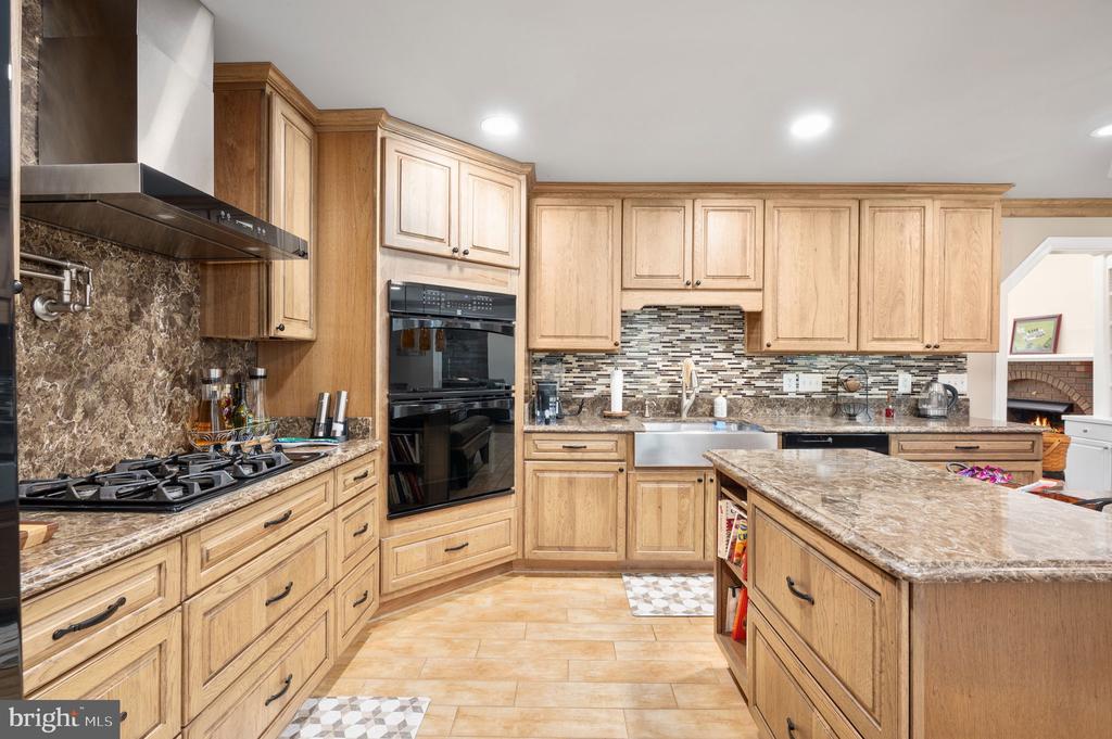 7544 PATRIOT HWY, SPOTSYLVANIA, Virginia 22551, 3 Bedrooms Bedrooms, ,2 BathroomsBathrooms,Residential,7544 PATRIOT HWY,VASP2040058 MLS # VASP2040058
