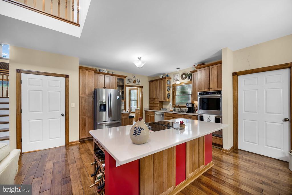 6657 LAWYERS RD, SPOTSYLVANIA, Virginia 22551, 5 Bedrooms Bedrooms, ,4 BathroomsBathrooms,Residential,6657 LAWYERS RD,VASP2040416 MLS # VASP2040416