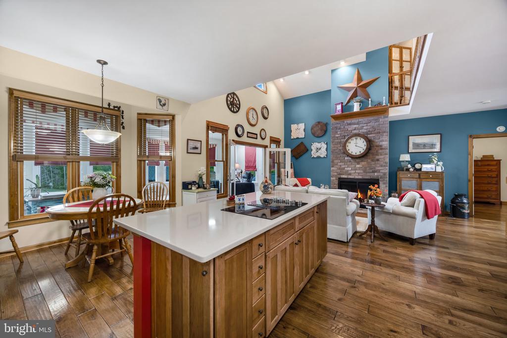 6657 LAWYERS RD, SPOTSYLVANIA, Virginia 22551, 5 Bedrooms Bedrooms, ,4 BathroomsBathrooms,Residential,6657 LAWYERS RD,VASP2040416 MLS # VASP2040416