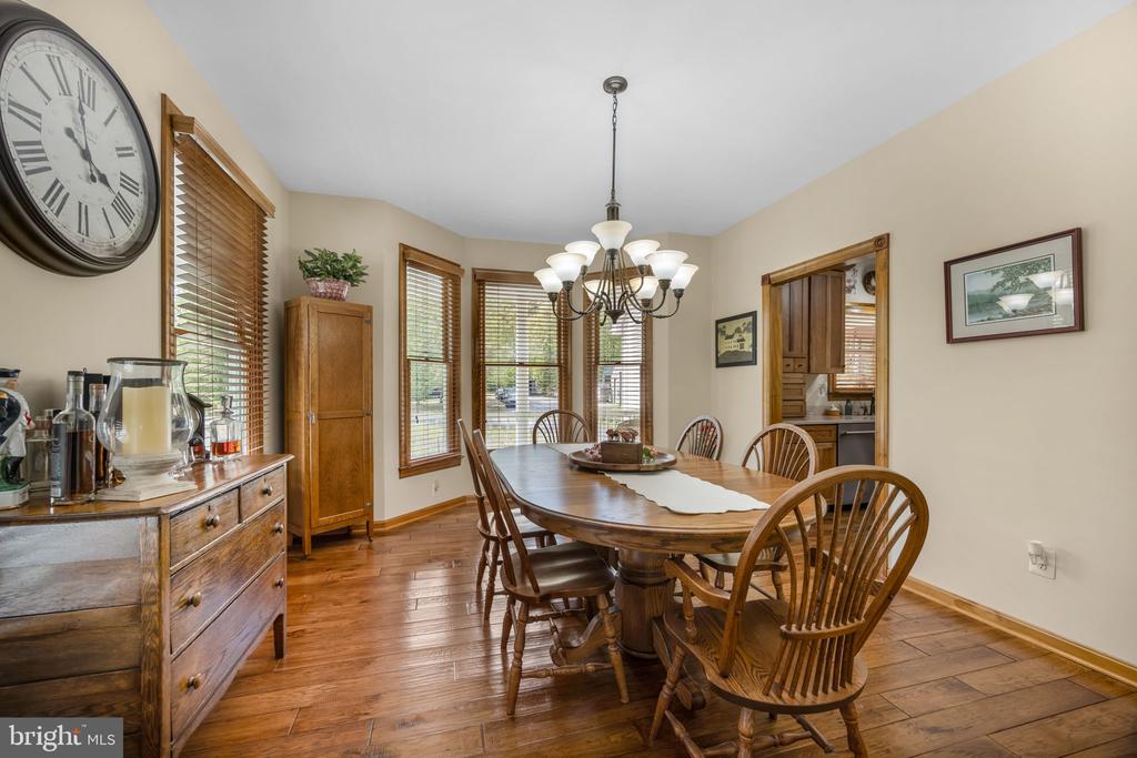 6657 LAWYERS RD, SPOTSYLVANIA, Virginia 22551, 5 Bedrooms Bedrooms, ,4 BathroomsBathrooms,Residential,6657 LAWYERS RD,VASP2040416 MLS # VASP2040416