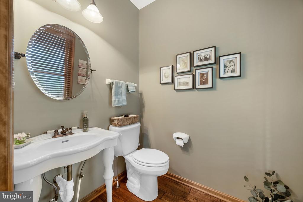 6657 LAWYERS RD, SPOTSYLVANIA, Virginia 22551, 5 Bedrooms Bedrooms, ,4 BathroomsBathrooms,Residential,6657 LAWYERS RD,VASP2040416 MLS # VASP2040416