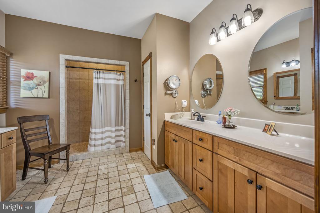6657 LAWYERS RD, SPOTSYLVANIA, Virginia 22551, 5 Bedrooms Bedrooms, ,4 BathroomsBathrooms,Residential,6657 LAWYERS RD,VASP2040416 MLS # VASP2040416