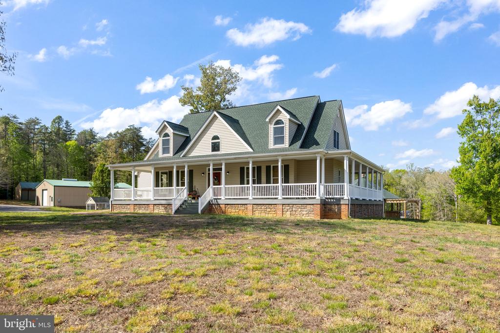6657 LAWYERS RD, SPOTSYLVANIA, Virginia 22551, 5 Bedrooms Bedrooms, ,4 BathroomsBathrooms,Residential,6657 LAWYERS RD,VASP2040416 MLS # VASP2040416