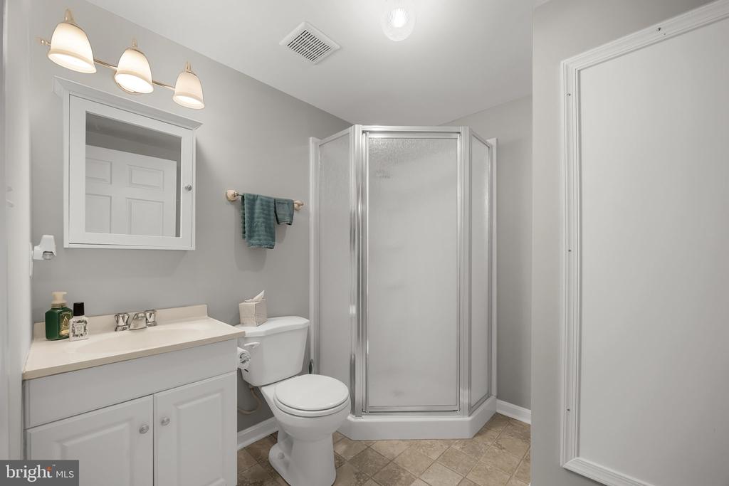 6657 LAWYERS RD, SPOTSYLVANIA, Virginia 22551, 5 Bedrooms Bedrooms, ,4 BathroomsBathrooms,Residential,6657 LAWYERS RD,VASP2040416 MLS # VASP2040416
