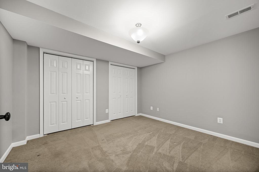 6657 LAWYERS RD, SPOTSYLVANIA, Virginia 22551, 5 Bedrooms Bedrooms, ,4 BathroomsBathrooms,Residential,6657 LAWYERS RD,VASP2040416 MLS # VASP2040416