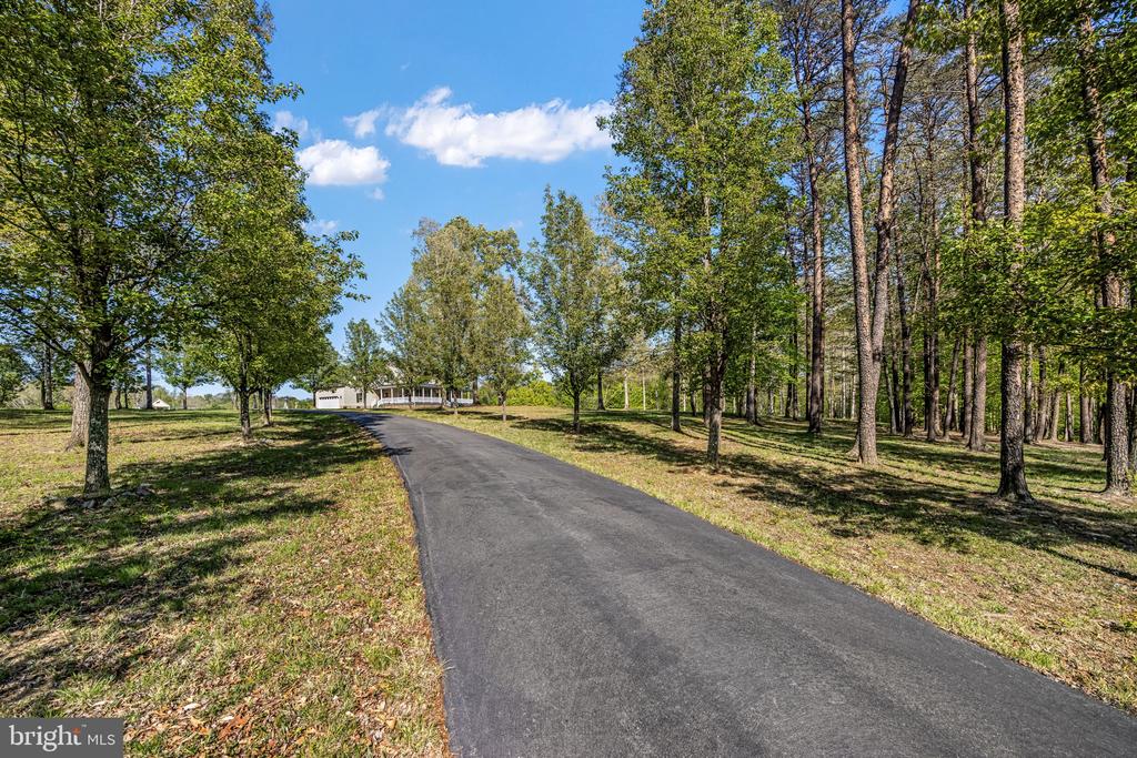 6657 LAWYERS RD, SPOTSYLVANIA, Virginia 22551, 5 Bedrooms Bedrooms, ,4 BathroomsBathrooms,Residential,6657 LAWYERS RD,VASP2040416 MLS # VASP2040416