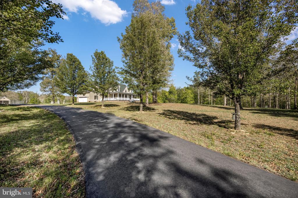 6657 LAWYERS RD, SPOTSYLVANIA, Virginia 22551, 5 Bedrooms Bedrooms, ,4 BathroomsBathrooms,Residential,6657 LAWYERS RD,VASP2040416 MLS # VASP2040416