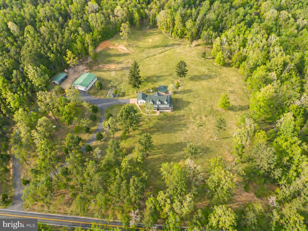 6657 LAWYERS RD, SPOTSYLVANIA, Virginia 22551, 5 Bedrooms Bedrooms, ,4 BathroomsBathrooms,Residential,6657 LAWYERS RD,VASP2040416 MLS # VASP2040416