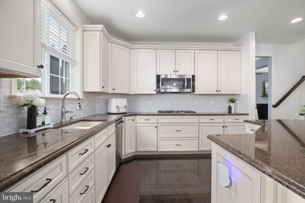 6300 PENN COVE CT, FREDERICKSBURG, Virginia 22407, 5 Bedrooms Bedrooms, ,4 BathroomsBathrooms,Residential,6300 PENN COVE CT,VASP2040900 MLS # VASP2040900