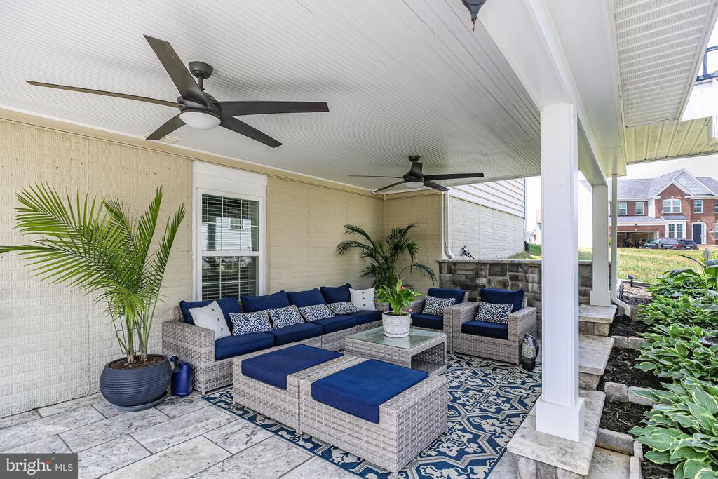 6300 PENN COVE CT, FREDERICKSBURG, Virginia 22407, 5 Bedrooms Bedrooms, ,4 BathroomsBathrooms,Residential,6300 PENN COVE CT,VASP2040900 MLS # VASP2040900