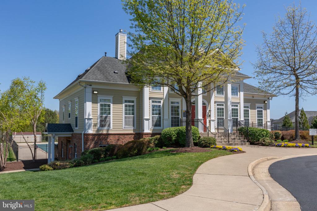 6300 PENN COVE CT, FREDERICKSBURG, Virginia 22407, 5 Bedrooms Bedrooms, ,4 BathroomsBathrooms,Residential,6300 PENN COVE CT,VASP2040900 MLS # VASP2040900