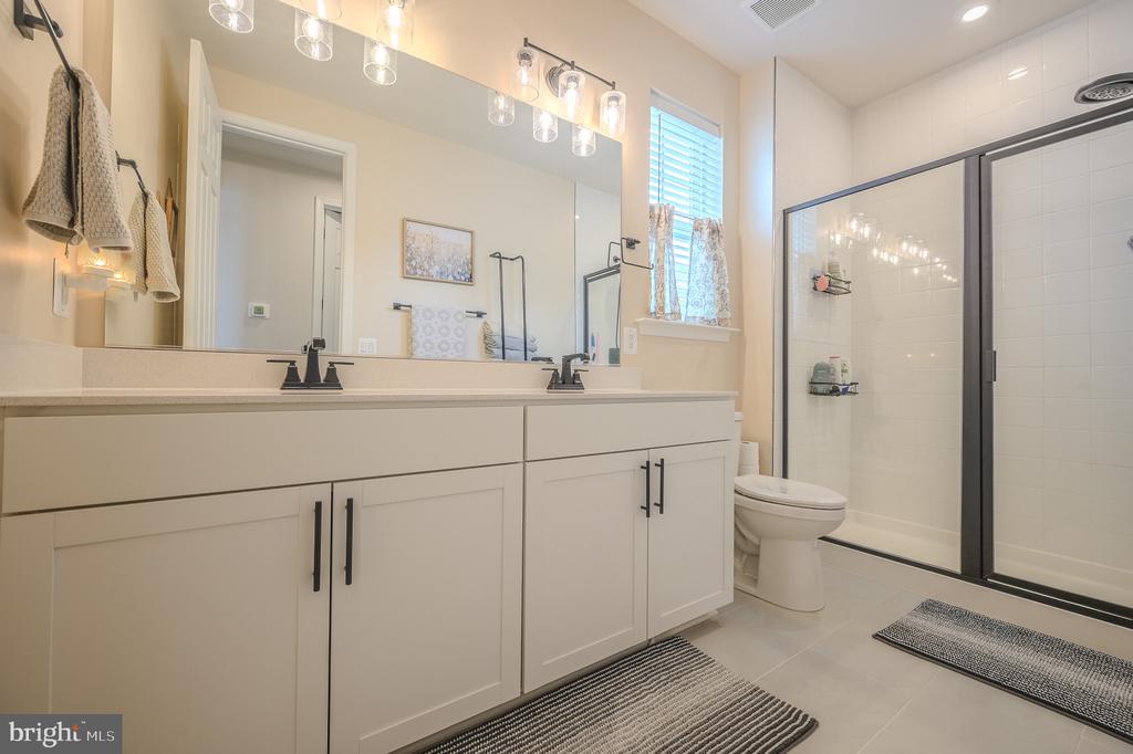 9138 ARCTIC FOX WAY, BEALETON, Virginia 22712, 3 Bedrooms Bedrooms, ,2 BathroomsBathrooms,Residential,9138 ARCTIC FOX WAY,VAFQ2021584 MLS # VAFQ2021584