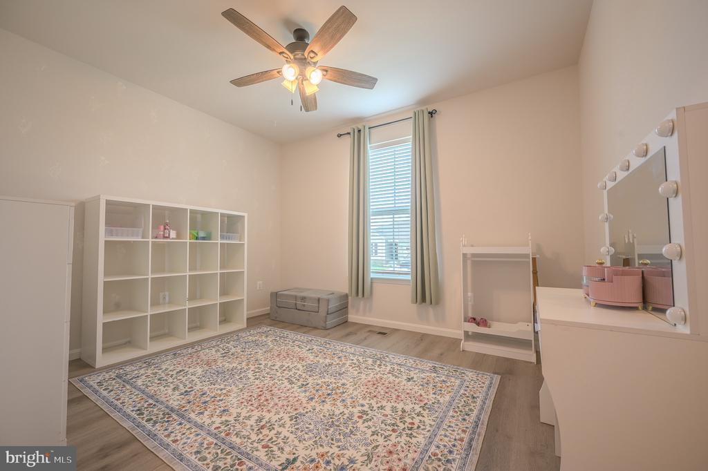 9138 ARCTIC FOX WAY, BEALETON, Virginia 22712, 3 Bedrooms Bedrooms, ,2 BathroomsBathrooms,Residential,9138 ARCTIC FOX WAY,VAFQ2021584 MLS # VAFQ2021584