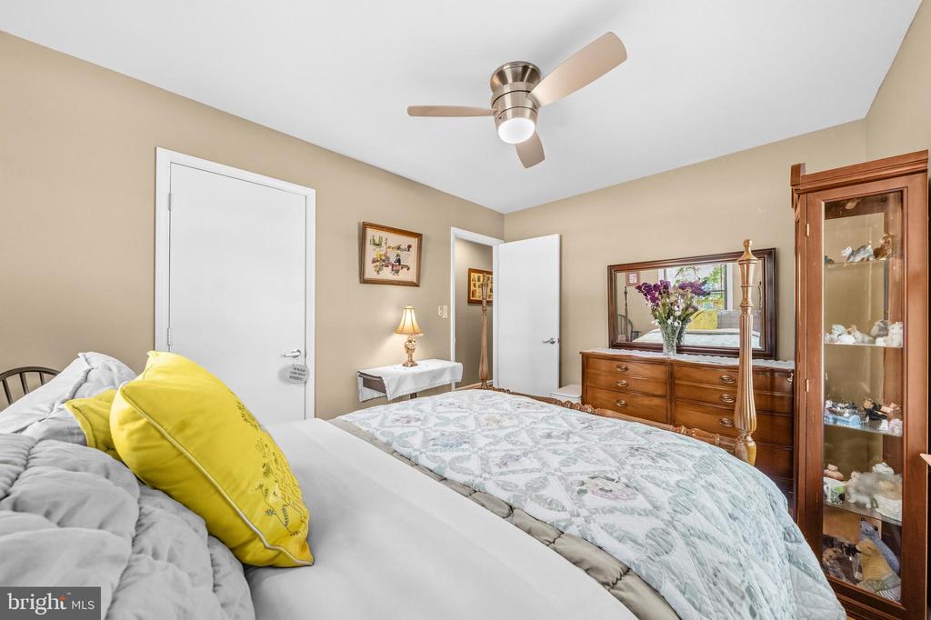 313 GREEN ARBOR DR, FREDERICKSBURG, Virginia 22407, 3 Bedrooms Bedrooms, ,1 BathroomBathrooms,Residential,313 GREEN ARBOR DR,VASP2041124 MLS # VASP2041124