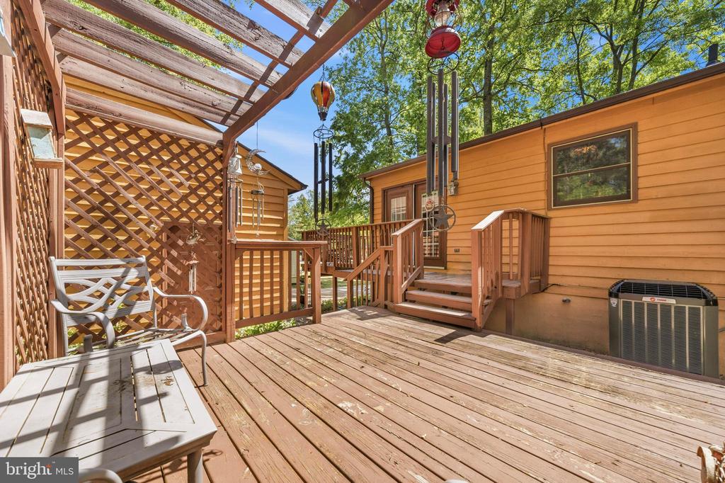313 GREEN ARBOR DR, FREDERICKSBURG, Virginia 22407, 3 Bedrooms Bedrooms, ,1 BathroomBathrooms,Residential,313 GREEN ARBOR DR,VASP2041124 MLS # VASP2041124