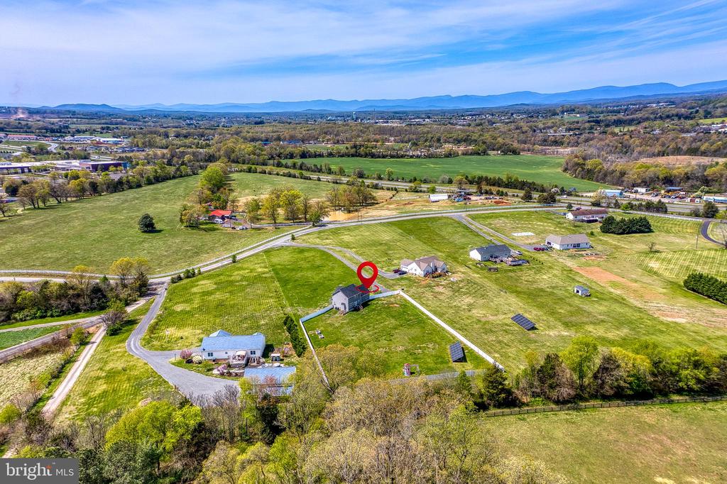 16191 JONAS RD, CULPEPER, Virginia 22701, 4 Bedrooms Bedrooms, ,3 BathroomsBathrooms,Residential,16191 JONAS RD,VACU2013352 MLS # VACU2013352