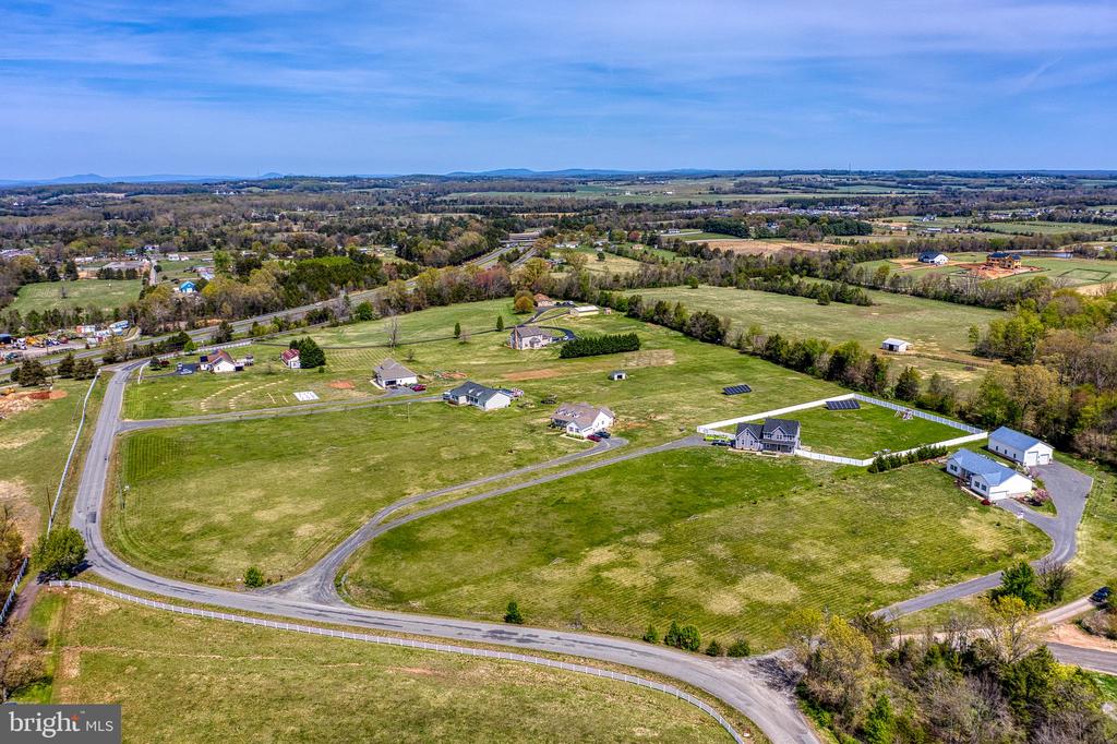 16191 JONAS RD, CULPEPER, Virginia 22701, 4 Bedrooms Bedrooms, ,3 BathroomsBathrooms,Residential,16191 JONAS RD,VACU2013352 MLS # VACU2013352