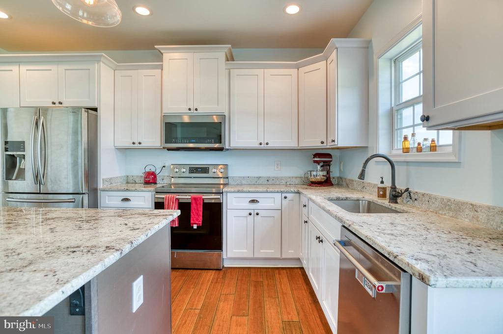 16191 JONAS RD, CULPEPER, Virginia 22701, 4 Bedrooms Bedrooms, ,3 BathroomsBathrooms,Residential,16191 JONAS RD,VACU2013352 MLS # VACU2013352