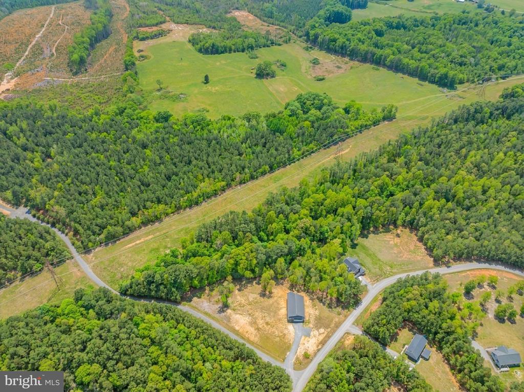 199 GIBSON ST, BUMPASS, Virginia 23024, 4 Bedrooms Bedrooms, ,2 BathroomsBathrooms,Residential,199 GIBSON ST,VALA2009708 MLS # VALA2009708