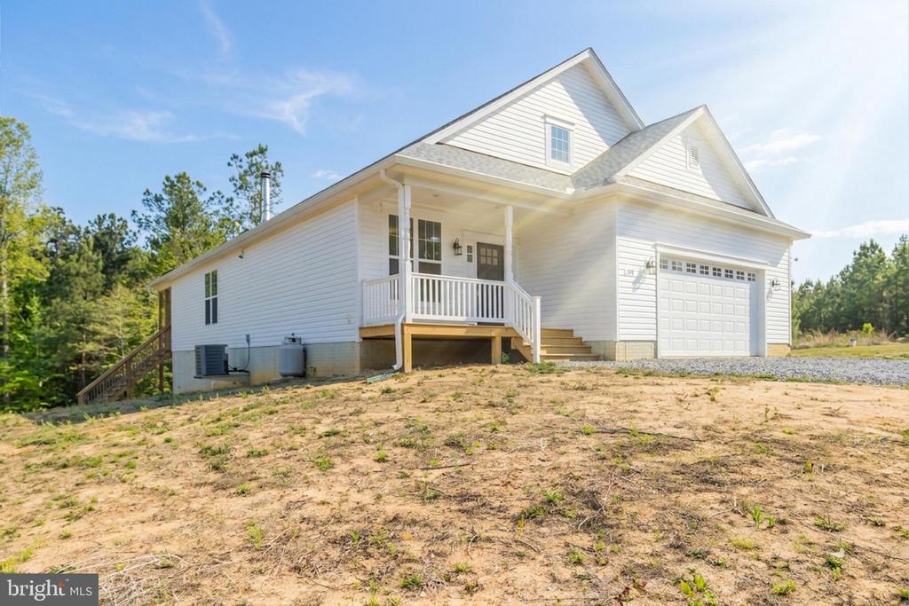 199 GIBSON ST, BUMPASS, Virginia 23024, 4 Bedrooms Bedrooms, ,2 BathroomsBathrooms,Residential,199 GIBSON ST,VALA2009708 MLS # VALA2009708
