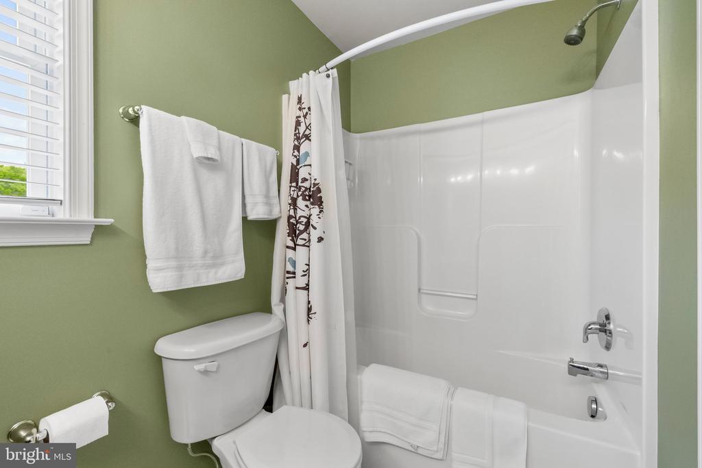 431 WILSON ST, BUMPASS, Virginia 23024, 3 Bedrooms Bedrooms, ,2 BathroomsBathrooms,Residential,431 WILSON ST,VALA2009728 MLS # VALA2009728