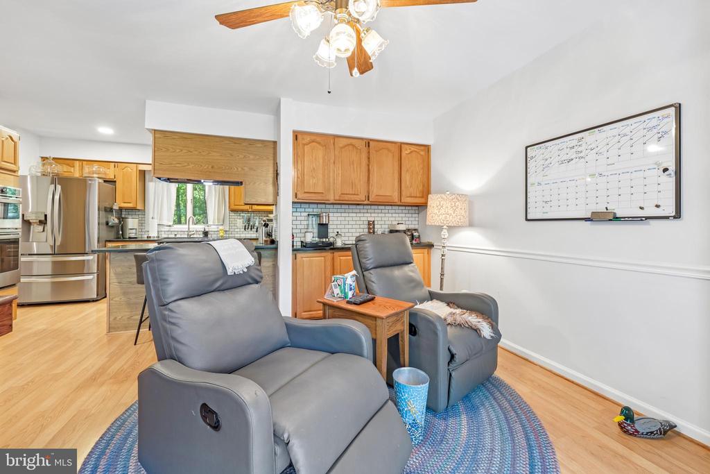 2015 KELLY CT, AMISSVILLE, Virginia 20106, 4 Bedrooms Bedrooms, ,3 BathroomsBathrooms,Residential,2015 KELLY CT,VACU2013370 MLS # VACU2013370