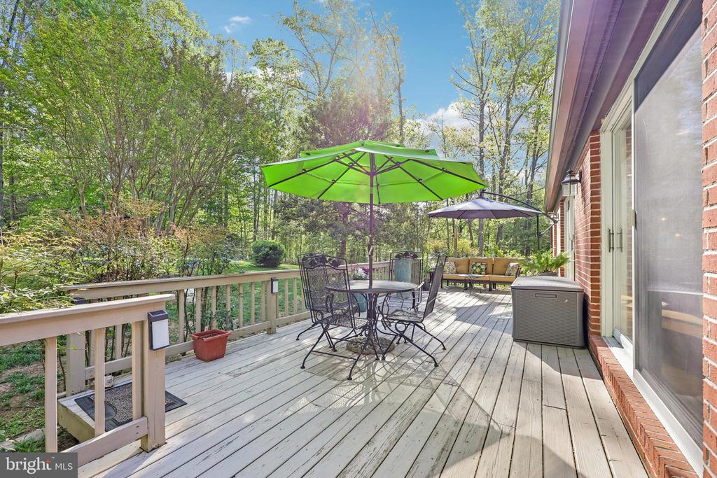 2015 KELLY CT, AMISSVILLE, Virginia 20106, 4 Bedrooms Bedrooms, ,3 BathroomsBathrooms,Residential,2015 KELLY CT,VACU2013370 MLS # VACU2013370