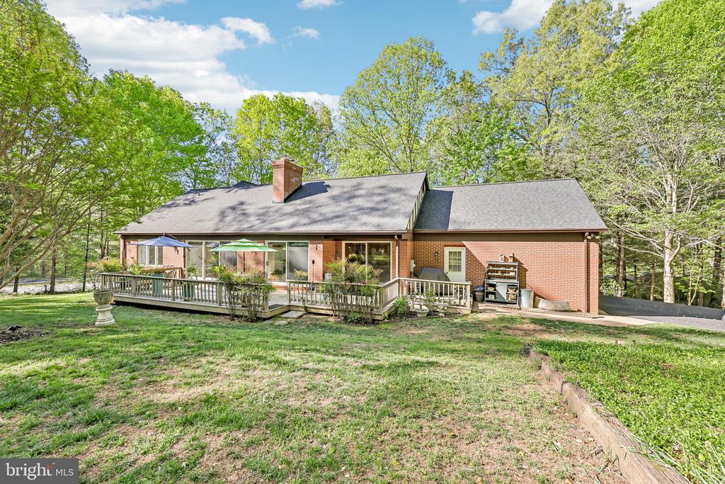 2015 KELLY CT, AMISSVILLE, Virginia 20106, 4 Bedrooms Bedrooms, ,3 BathroomsBathrooms,Residential,2015 KELLY CT,VACU2013370 MLS # VACU2013370