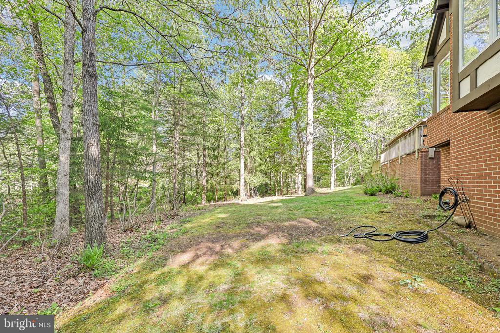 2015 KELLY CT, AMISSVILLE, Virginia 20106, 4 Bedrooms Bedrooms, ,3 BathroomsBathrooms,Residential,2015 KELLY CT,VACU2013370 MLS # VACU2013370