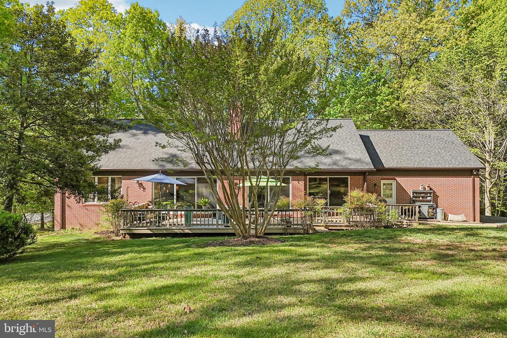 2015 KELLY CT, AMISSVILLE, Virginia 20106, 4 Bedrooms Bedrooms, ,3 BathroomsBathrooms,Residential,2015 KELLY CT,VACU2013370 MLS # VACU2013370