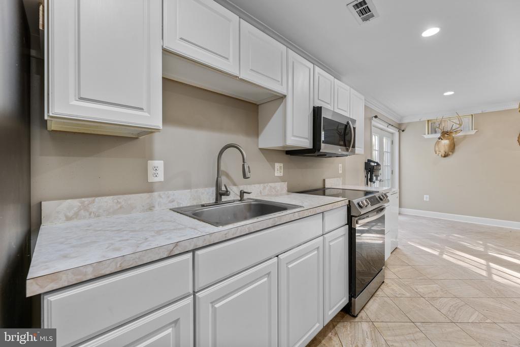 1919 MARTINA WAY, CULPEPER, Virginia 22701, 4 Bedrooms Bedrooms, ,3 BathroomsBathrooms,Residential,1919 MARTINA WAY,VACU2013414 MLS # VACU2013414