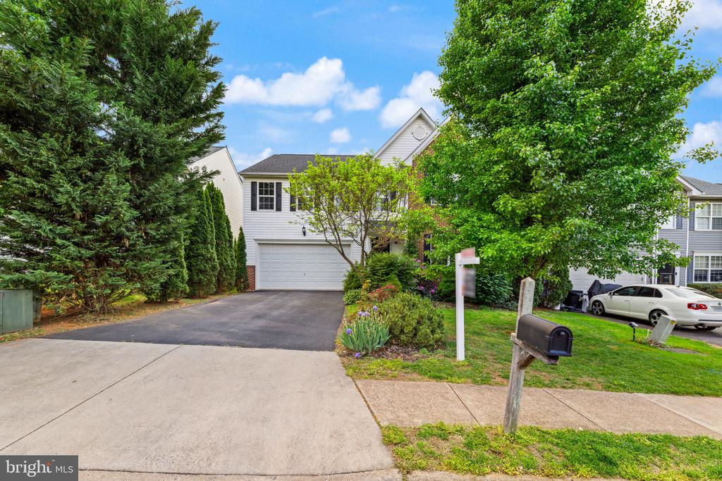 1919 MARTINA WAY, CULPEPER, Virginia 22701, 4 Bedrooms Bedrooms, ,3 BathroomsBathrooms,Residential,1919 MARTINA WAY,VACU2013414 MLS # VACU2013414