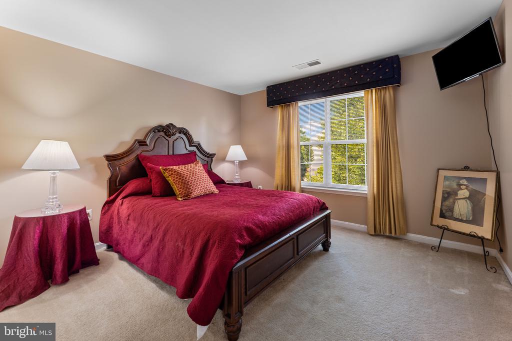 1919 MARTINA WAY, CULPEPER, Virginia 22701, 4 Bedrooms Bedrooms, ,3 BathroomsBathrooms,Residential,1919 MARTINA WAY,VACU2013414 MLS # VACU2013414