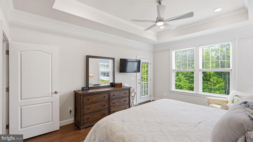 9806 WHITE OAK SWAMP CT, FREDERICKSBURG, Virginia 22407, 4 Bedrooms Bedrooms, ,3 BathroomsBathrooms,Residential,9806 WHITE OAK SWAMP CT,VASP2041168 MLS # VASP2041168