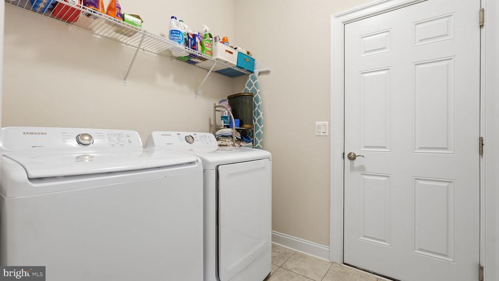 9806 WHITE OAK SWAMP CT, FREDERICKSBURG, Virginia 22407, 4 Bedrooms Bedrooms, ,3 BathroomsBathrooms,Residential,9806 WHITE OAK SWAMP CT,VASP2041168 MLS # VASP2041168