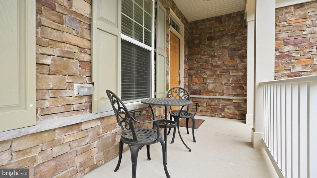 9806 WHITE OAK SWAMP CT, FREDERICKSBURG, Virginia 22407, 4 Bedrooms Bedrooms, ,3 BathroomsBathrooms,Residential,9806 WHITE OAK SWAMP CT,VASP2041168 MLS # VASP2041168