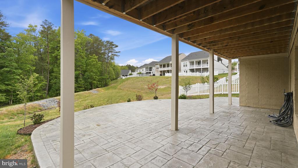 9806 WHITE OAK SWAMP CT, FREDERICKSBURG, Virginia 22407, 4 Bedrooms Bedrooms, ,3 BathroomsBathrooms,Residential,9806 WHITE OAK SWAMP CT,VASP2041168 MLS # VASP2041168