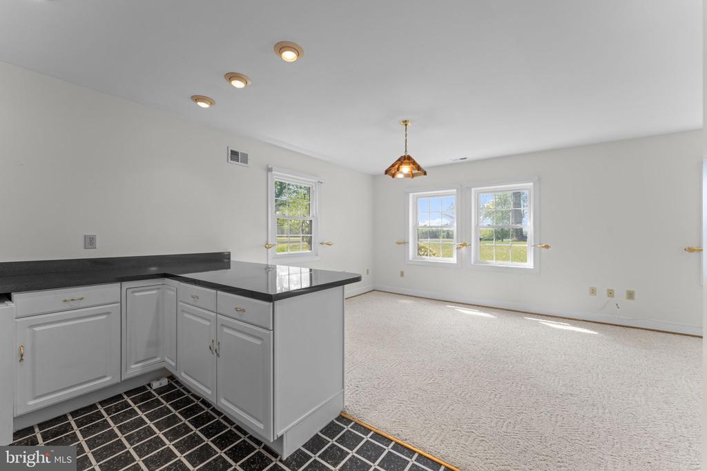14945 LEE HIGHWAY, AMISSVILLE, Virginia 20106, 4 Bedrooms Bedrooms, ,2 BathroomsBathrooms,Residential,14945 LEE HIGHWAY,VARP2002594 MLS # VARP2002594