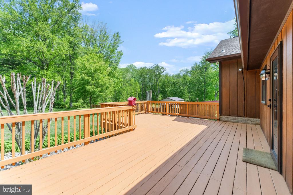 14945 LEE HIGHWAY, AMISSVILLE, Virginia 20106, 4 Bedrooms Bedrooms, ,2 BathroomsBathrooms,Residential,14945 LEE HIGHWAY,VARP2002594 MLS # VARP2002594