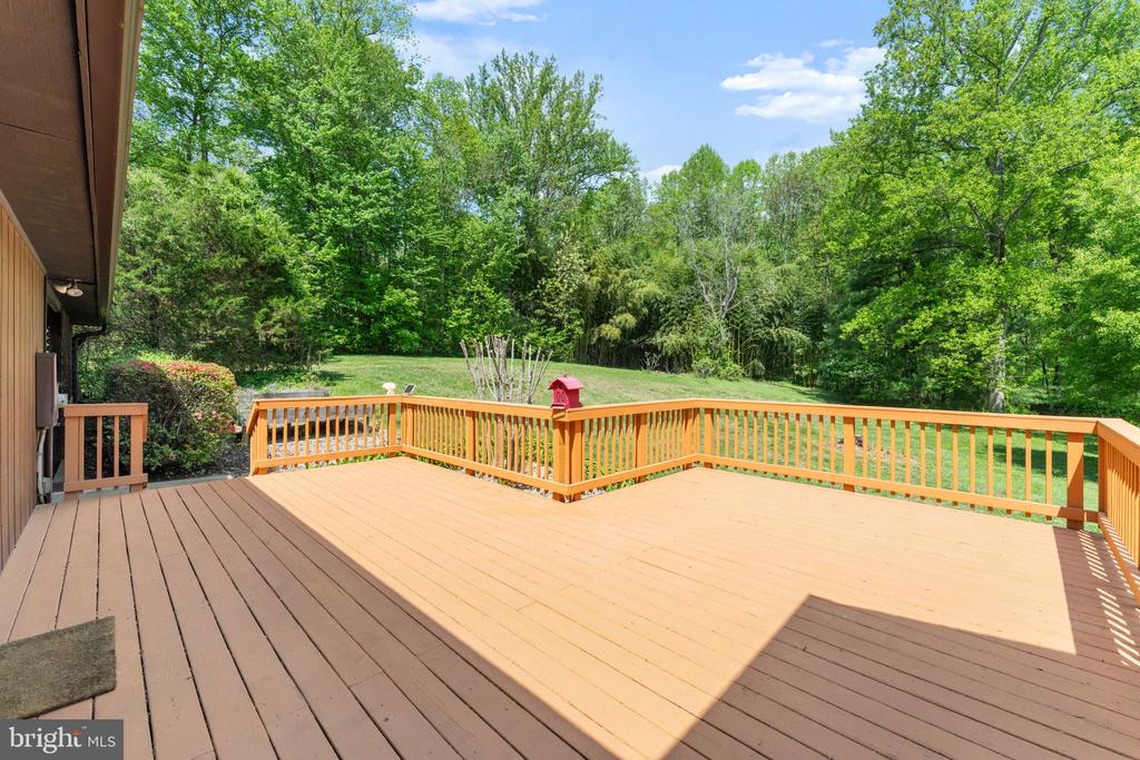 14945 LEE HIGHWAY, AMISSVILLE, Virginia 20106, 4 Bedrooms Bedrooms, ,2 BathroomsBathrooms,Residential,14945 LEE HIGHWAY,VARP2002594 MLS # VARP2002594