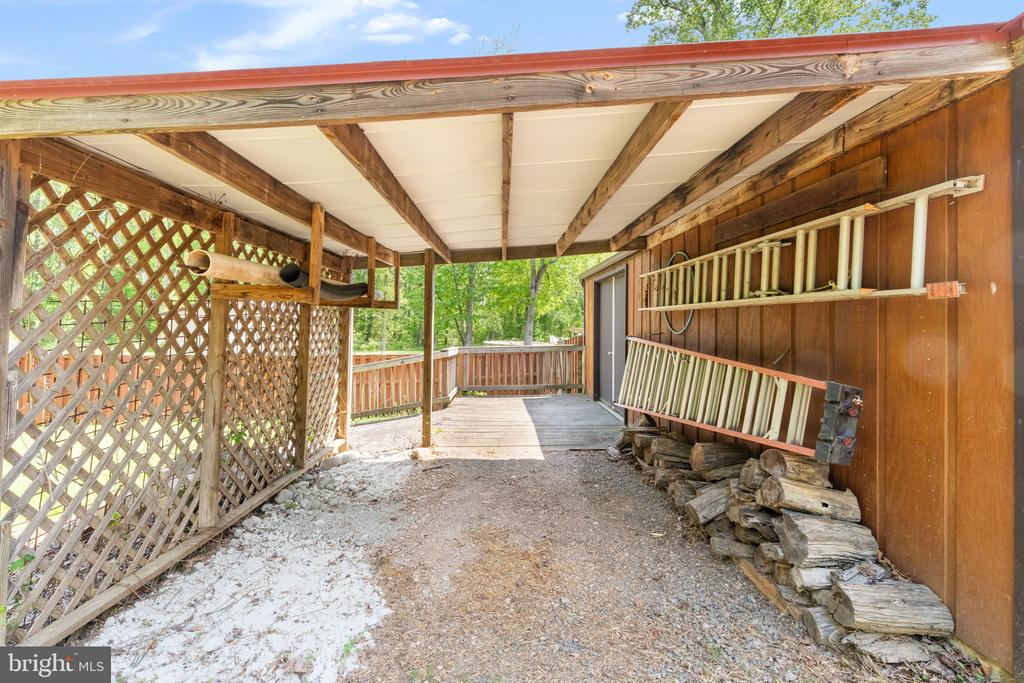 14945 LEE HIGHWAY, AMISSVILLE, Virginia 20106, 4 Bedrooms Bedrooms, ,2 BathroomsBathrooms,Residential,14945 LEE HIGHWAY,VARP2002594 MLS # VARP2002594