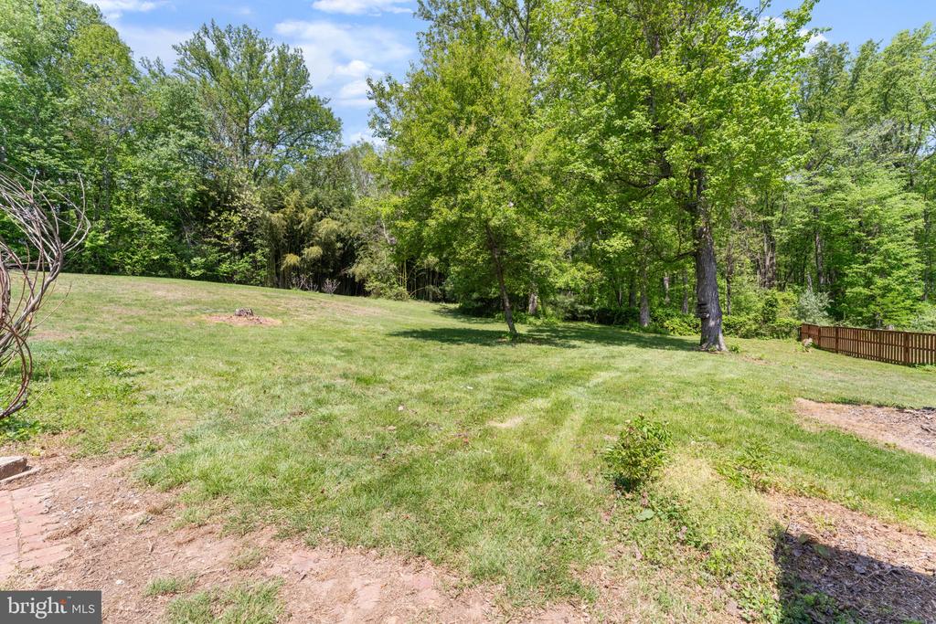 14945 LEE HIGHWAY, AMISSVILLE, Virginia 20106, 4 Bedrooms Bedrooms, ,2 BathroomsBathrooms,Residential,14945 LEE HIGHWAY,VARP2002594 MLS # VARP2002594