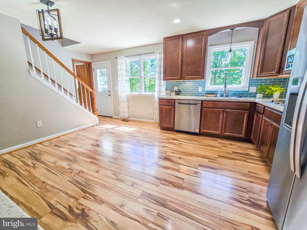 6235 SCOTTSVILLE RD, JEFFERSONTON, Virginia 22724, 3 Bedrooms Bedrooms, ,2 BathroomsBathrooms,Residential,6235 SCOTTSVILLE RD,VACU2013420 MLS # VACU2013420