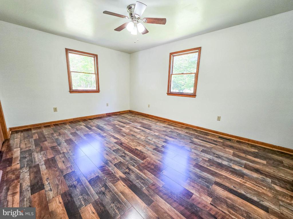 6235 SCOTTSVILLE RD, JEFFERSONTON, Virginia 22724, 3 Bedrooms Bedrooms, ,2 BathroomsBathrooms,Residential,6235 SCOTTSVILLE RD,VACU2013420 MLS # VACU2013420