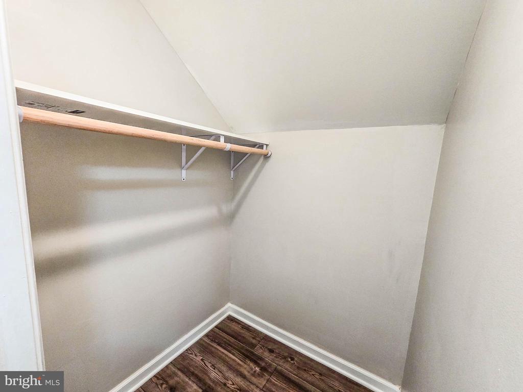 6235 SCOTTSVILLE RD, JEFFERSONTON, Virginia 22724, 3 Bedrooms Bedrooms, ,2 BathroomsBathrooms,Residential,6235 SCOTTSVILLE RD,VACU2013420 MLS # VACU2013420