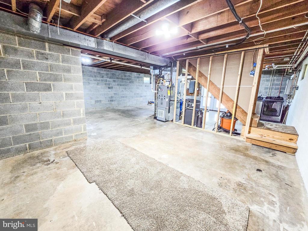 6235 SCOTTSVILLE RD, JEFFERSONTON, Virginia 22724, 3 Bedrooms Bedrooms, ,2 BathroomsBathrooms,Residential,6235 SCOTTSVILLE RD,VACU2013420 MLS # VACU2013420