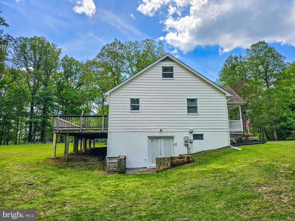 6235 SCOTTSVILLE RD, JEFFERSONTON, Virginia 22724, 3 Bedrooms Bedrooms, ,2 BathroomsBathrooms,Residential,6235 SCOTTSVILLE RD,VACU2013420 MLS # VACU2013420