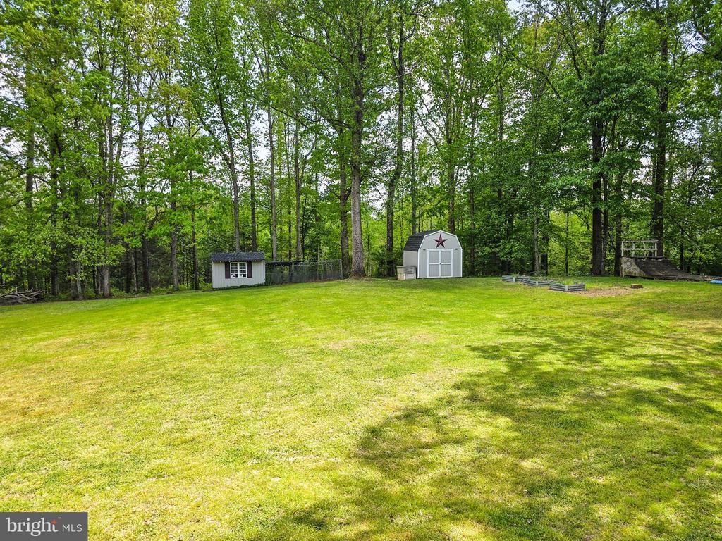 6235 SCOTTSVILLE RD, JEFFERSONTON, Virginia 22724, 3 Bedrooms Bedrooms, ,2 BathroomsBathrooms,Residential,6235 SCOTTSVILLE RD,VACU2013420 MLS # VACU2013420